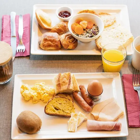 Hotel Ibis Reims 3*