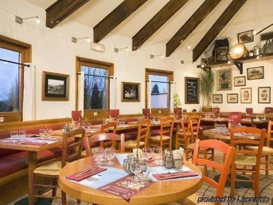 兰斯蒂恩奎克斯宜必思酒店 酒店 蒂恩奎克斯