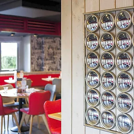 Ibis Reims