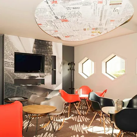 Ibis Reims Hotell