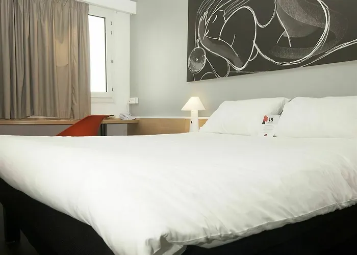 Ibis Reims Hotel 3*